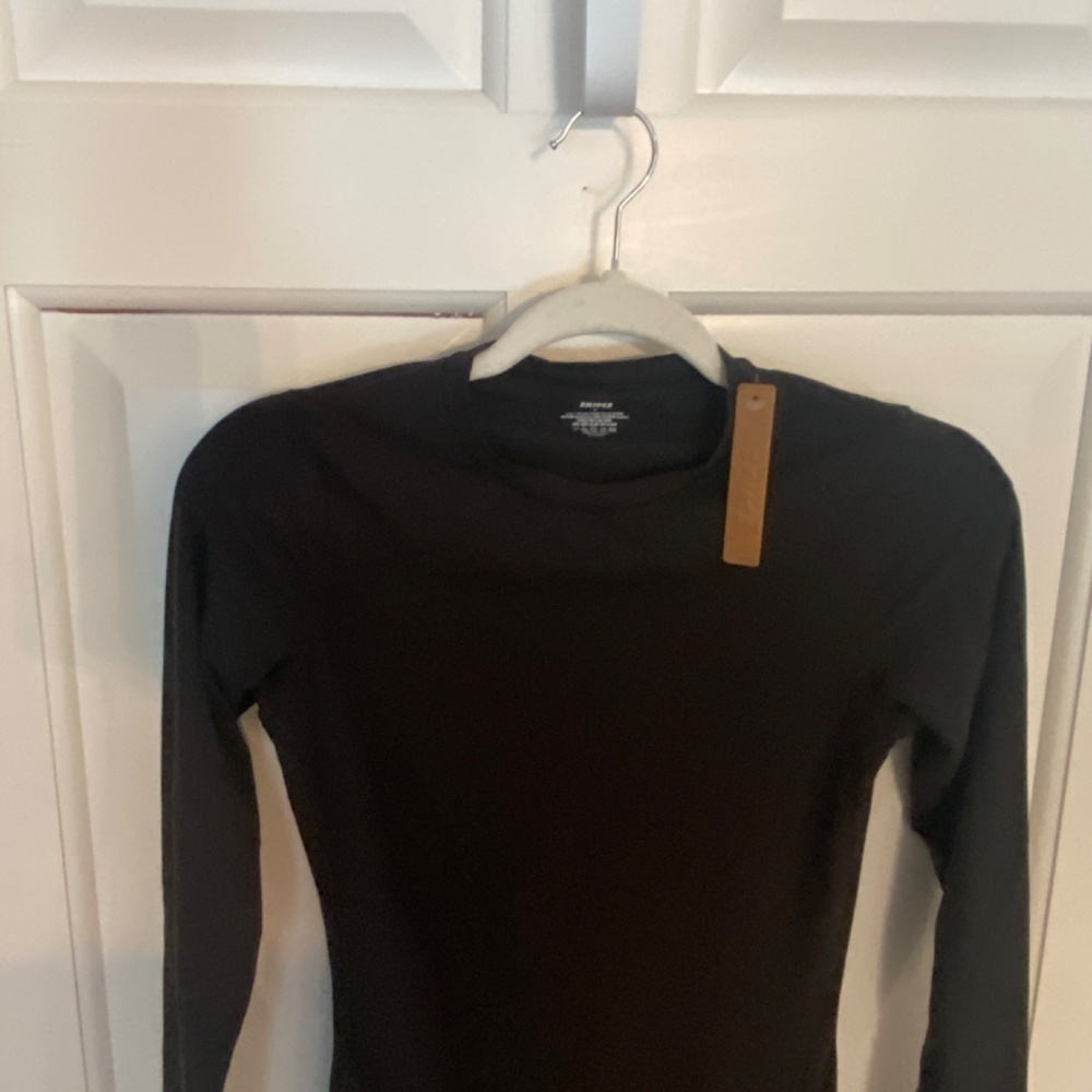 SKIMS Black Maxi Dress - Picture 4 of 9